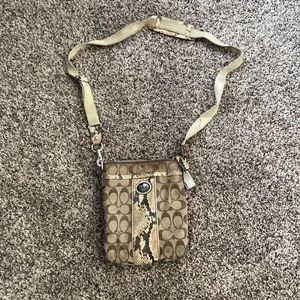 Coach Crossbody 👜🧡